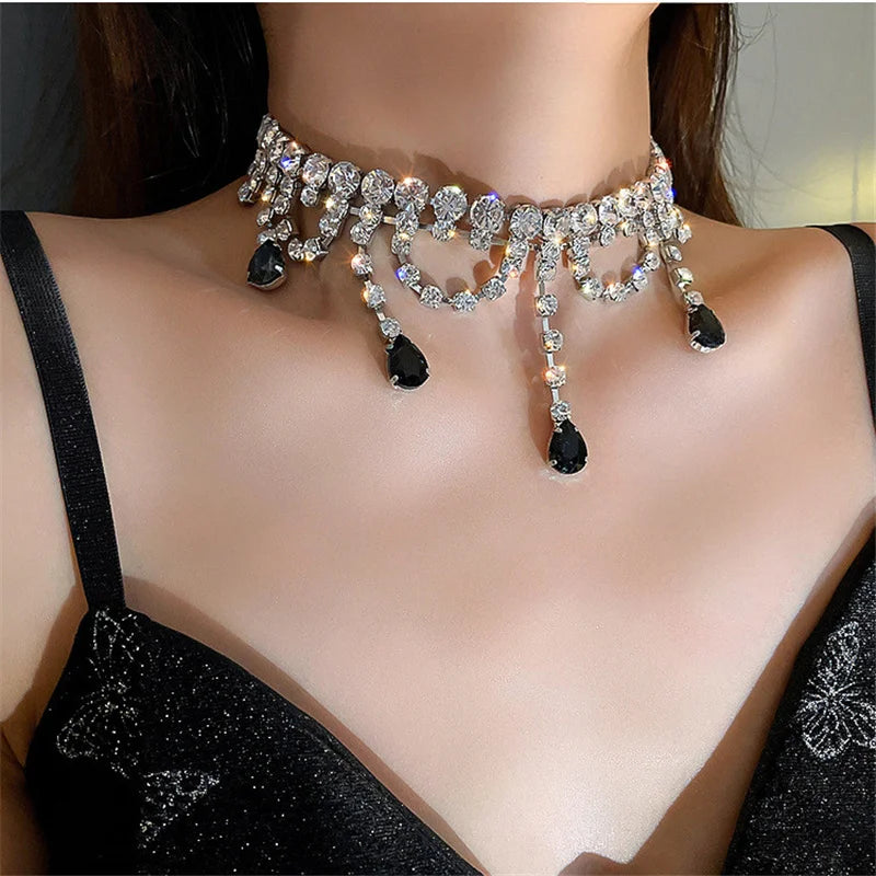 Lovelure - black water drop pendant necklace