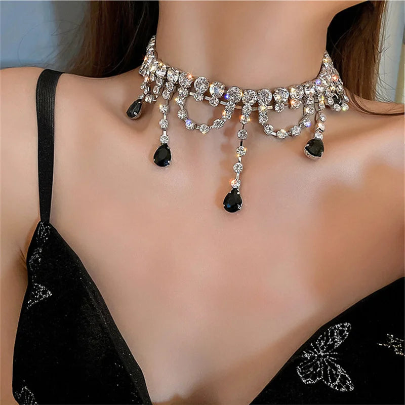 Lovelure - black water drop pendant necklace