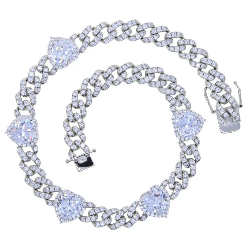 Dream love - Iced Out Heart Necklace