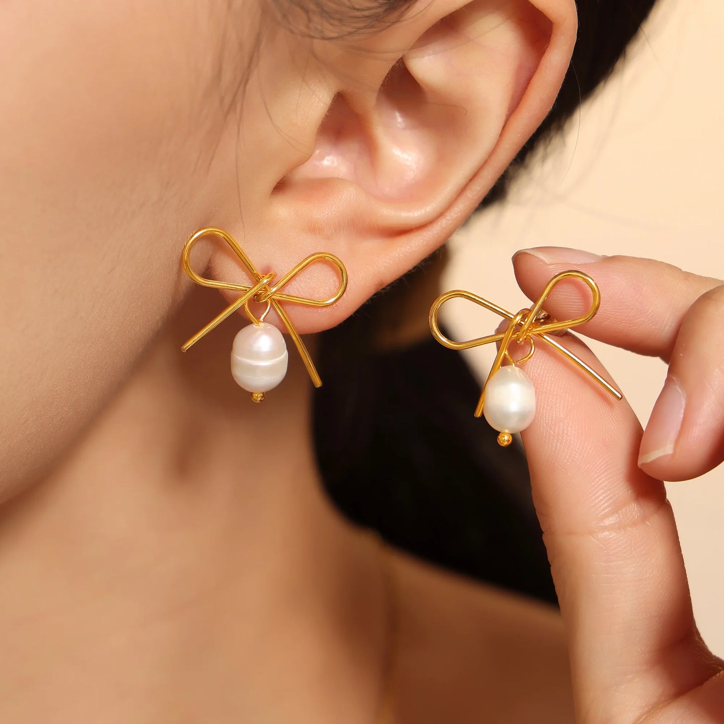 Dainty Dream - Gold Plated Bowknot Tassel Necklace & Earrings