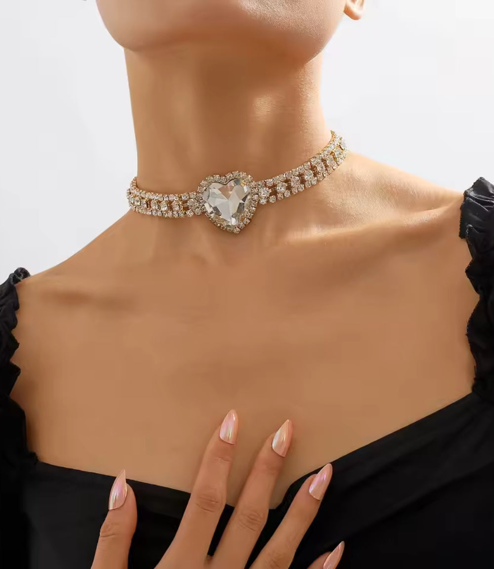 Unmatched Love Necklace - Zircon Heart Pendant Chain