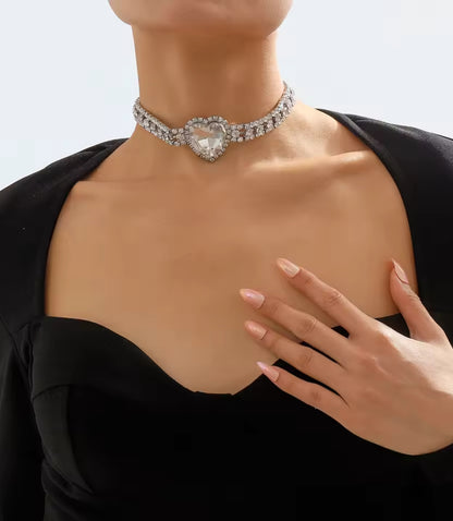 Unmatched Love Necklace - Zircon Heart Pendant Chain