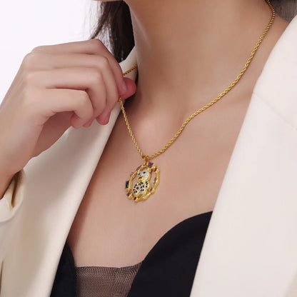A Bear Affair – Intricate Bear Necklace Collection