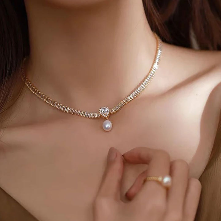Dainty Desertstone Necklace - Delicate Jewelry